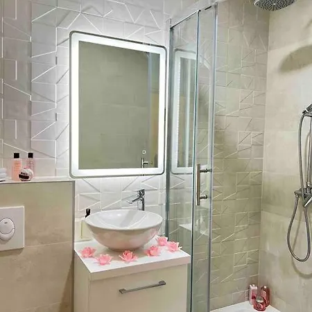 Apartment J&s